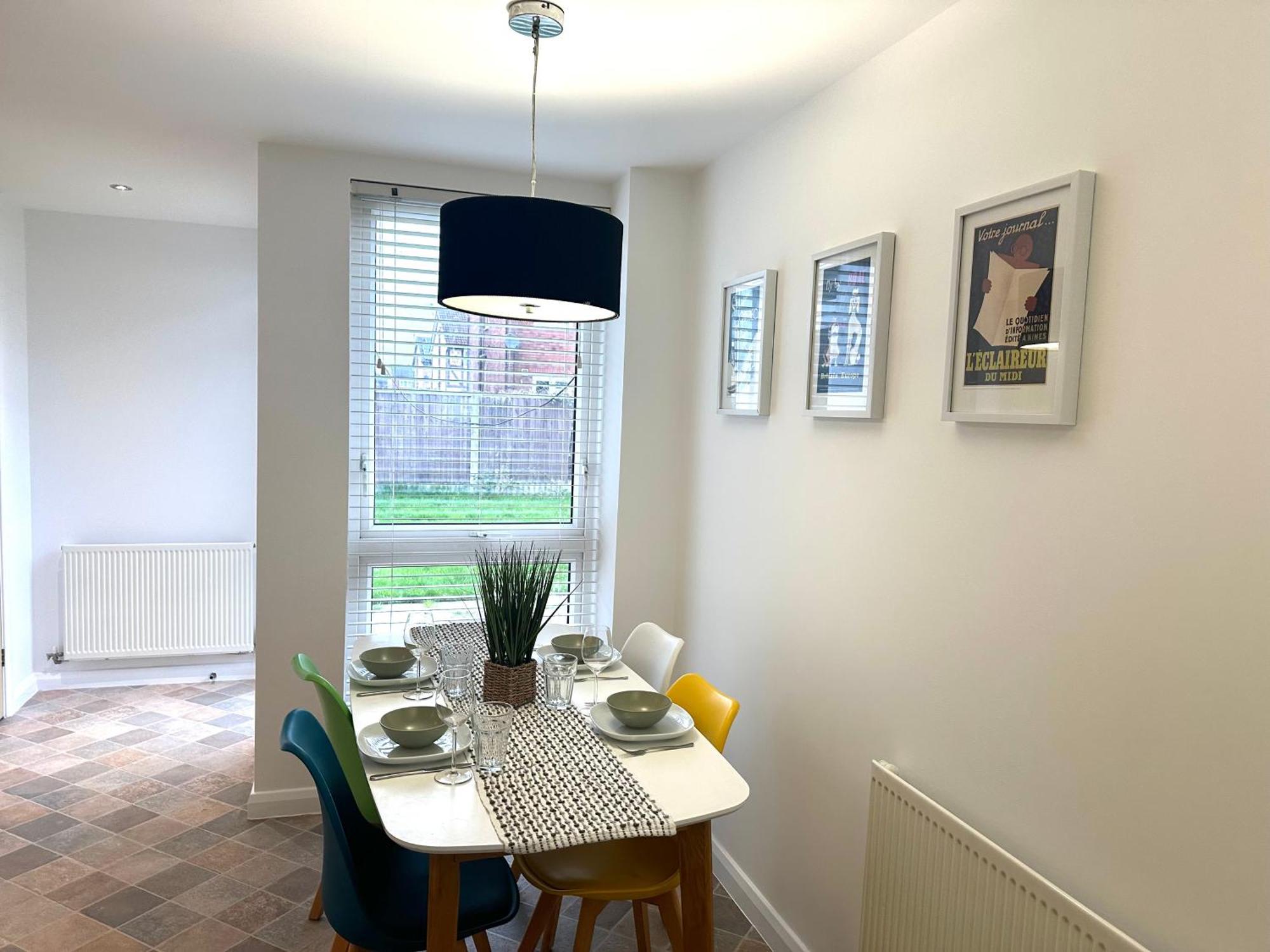 Ao & Etihad Stadium 6 Guest Stay- 3 Bedroom Central House With Parking & Wi Fi Manchester Zewnętrze zdjęcie