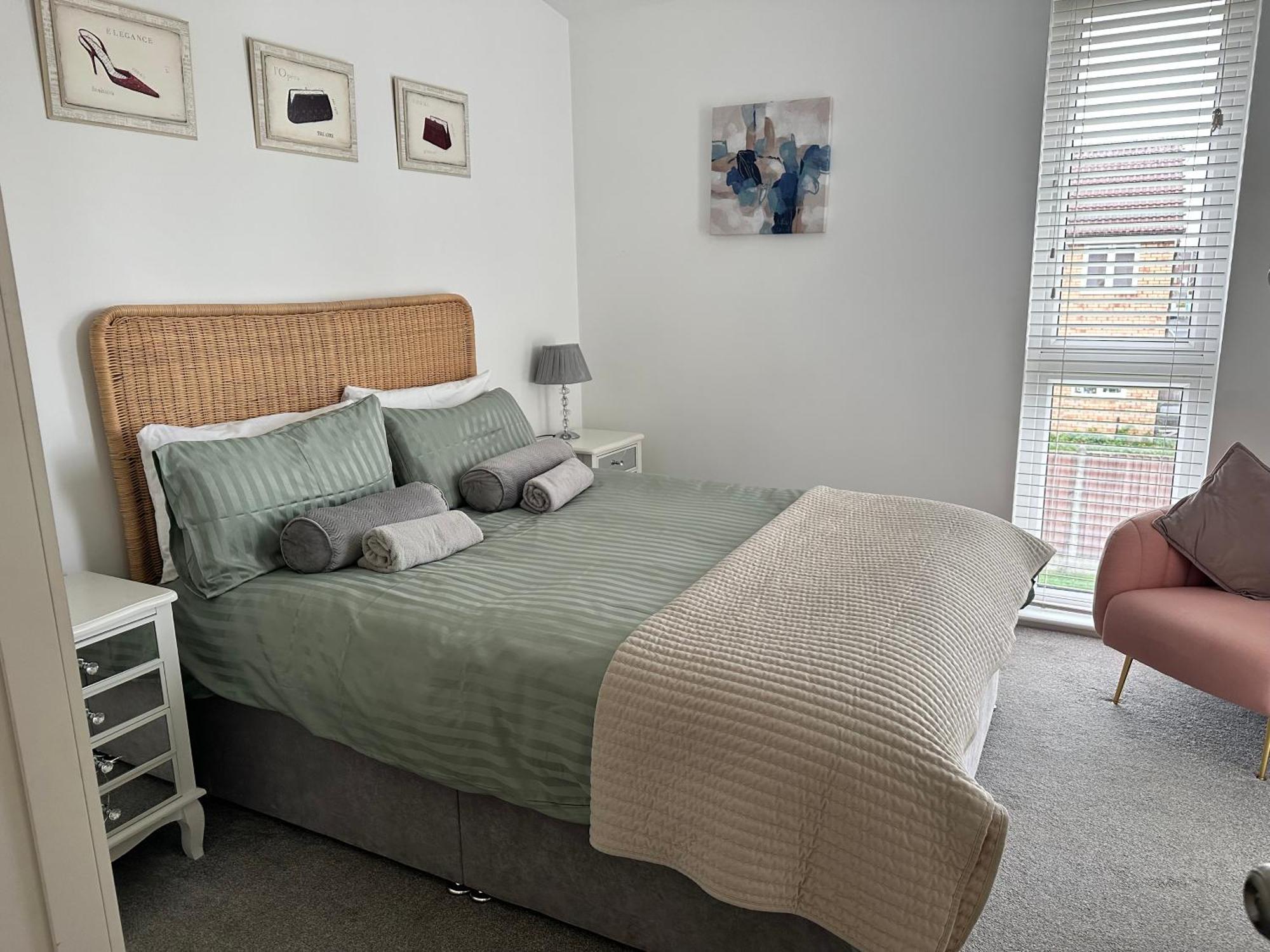 Ao & Etihad Stadium 6 Guest Stay- 3 Bedroom Central House With Parking & Wi Fi Manchester Zewnętrze zdjęcie